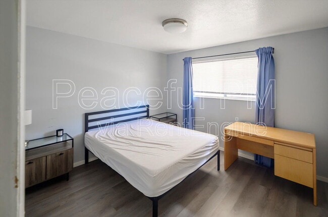 Building Photo - 3646 S 700 E
