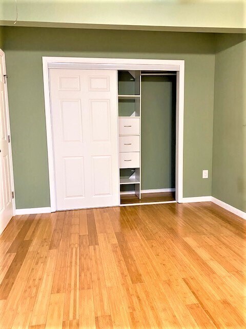 Building Photo - 3300 Bellefontaine St