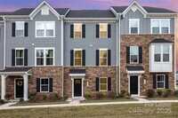 Building Photo - 1939 Stallings Rd