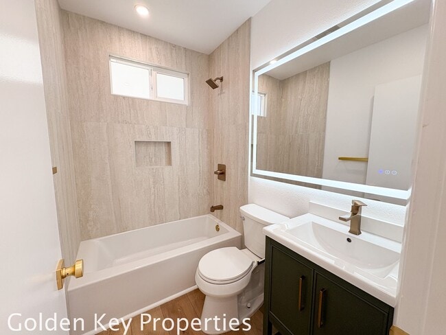 Building Photo - Welcome to your dream home in South Oceanside!