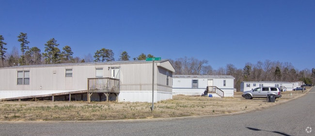 Building Photo - Orion Oaks