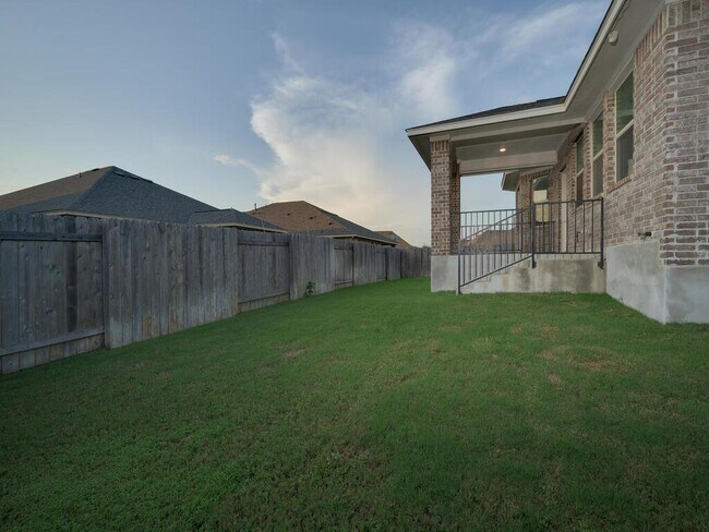 Building Photo - 2905 Coral Valley Dr
