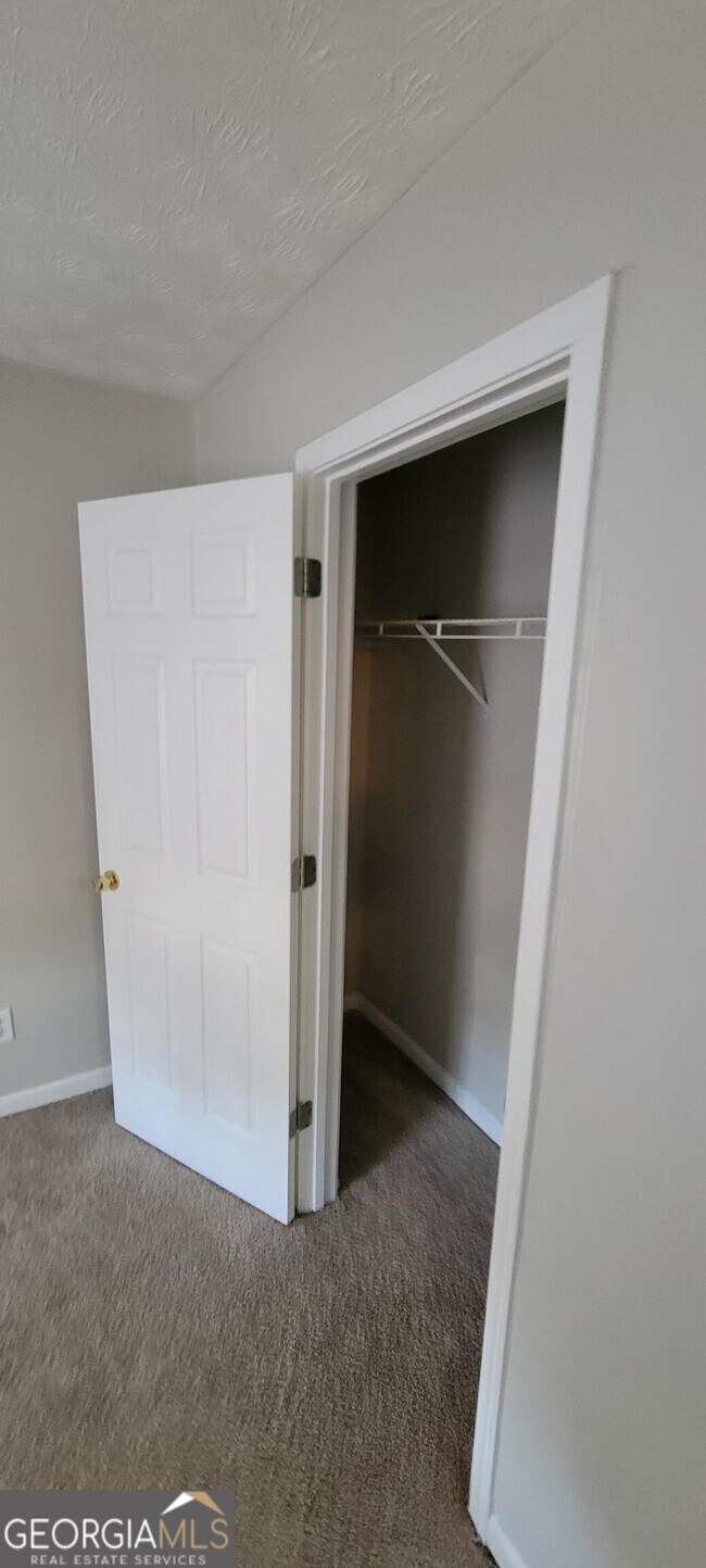 Building Photo - 6390 Alford Cir