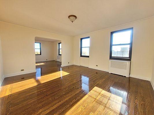 Primary Photo - 2 bedroom in Bronx NY 10463