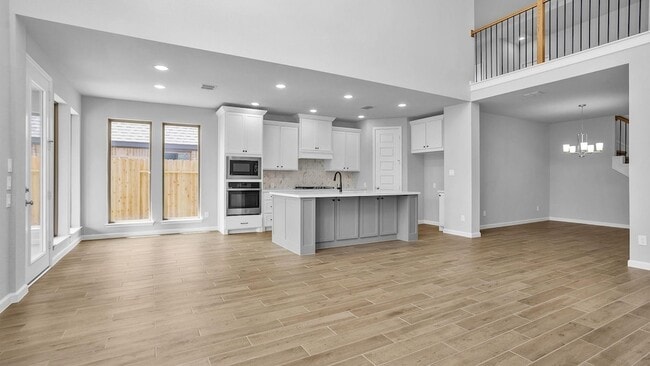 Building Photo - 10918 Spring Wind Dr