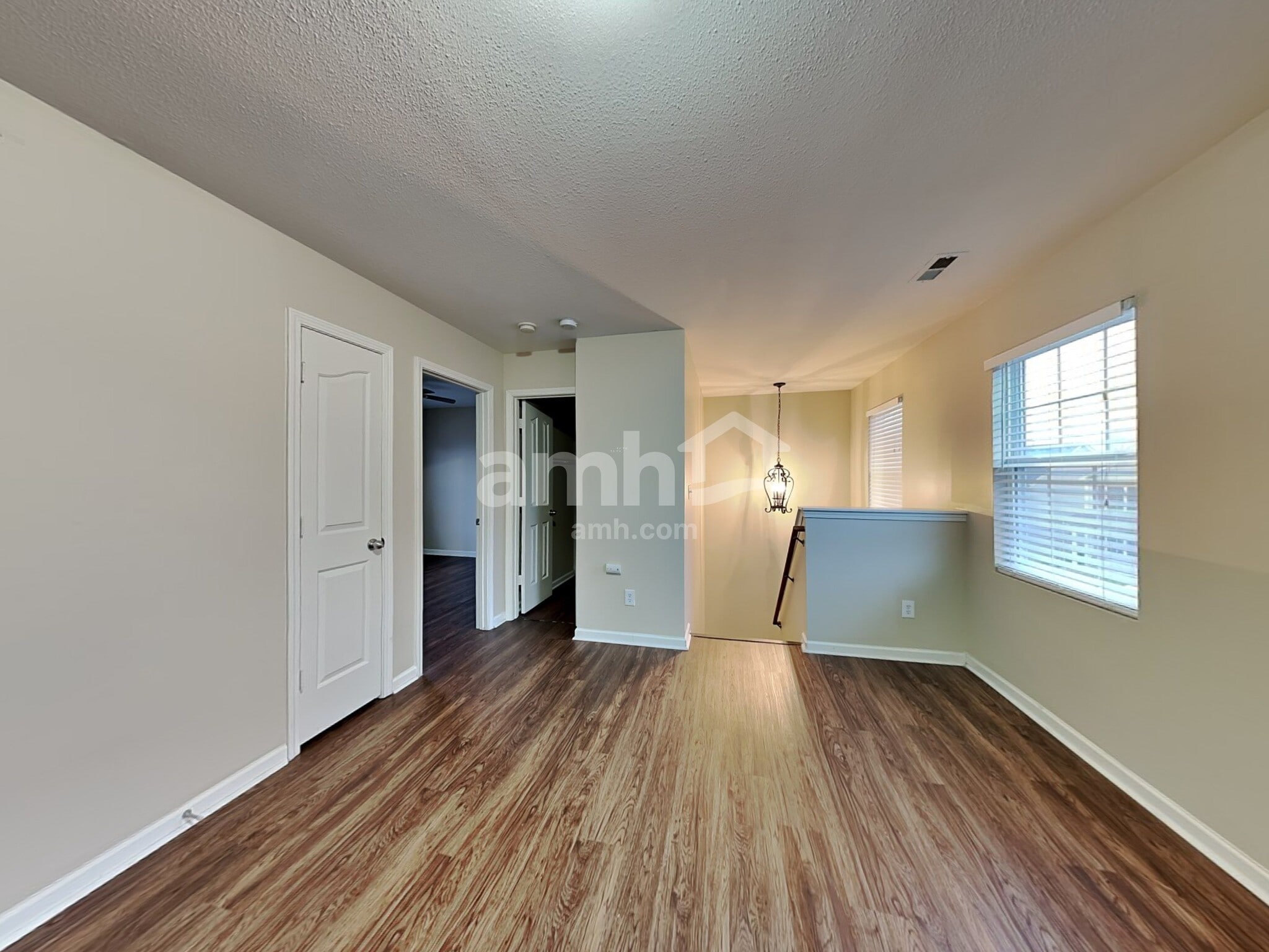 Building Photo - 412 Galesburg Dr