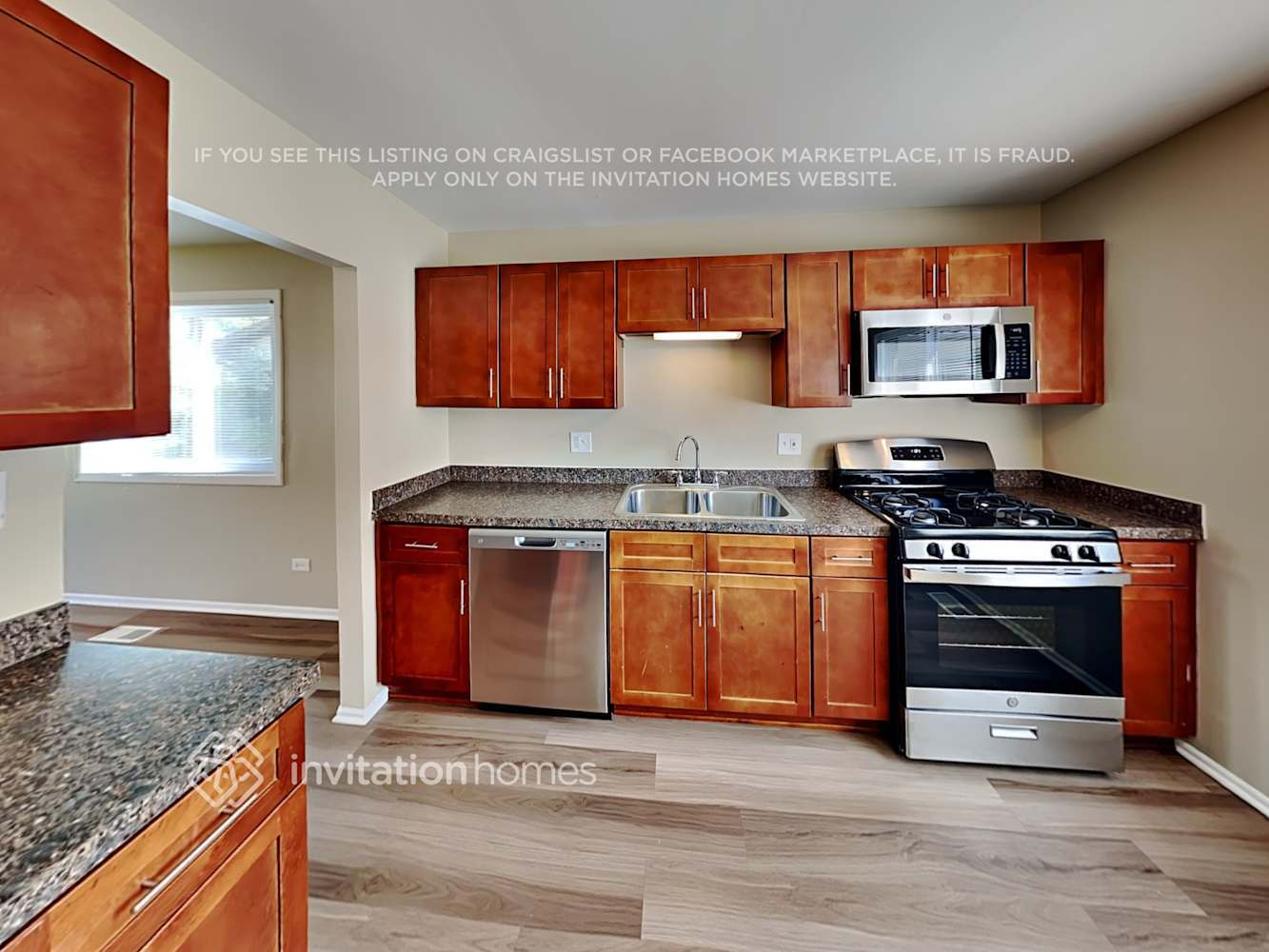 Building Photo - 6791 Redwing Dr