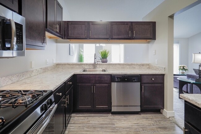 Building Photo - 6639 Mill Creek Dr