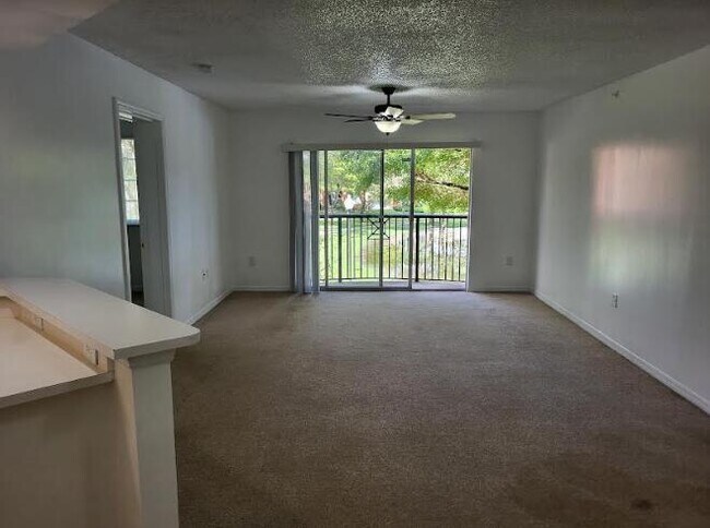 Building Photo - 4159 N Haverhill Rd