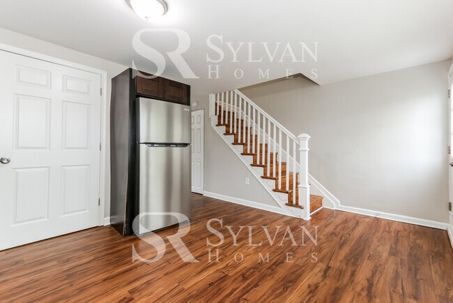 Building Photo - Carve Out a Great Life Here!