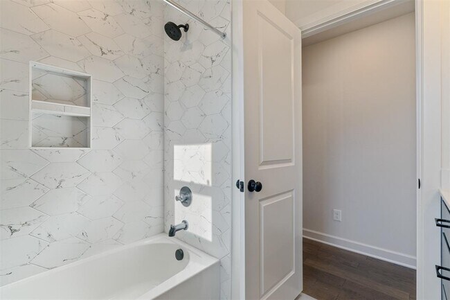 Building Photo - 13325 SW 8th St