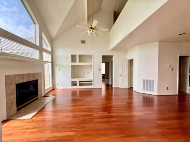 Building Photo - 2507 Jasmine Ridge Ct
