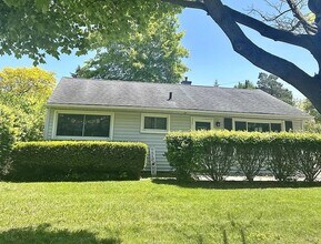 Building Photo - 1117 Kay Pkwy