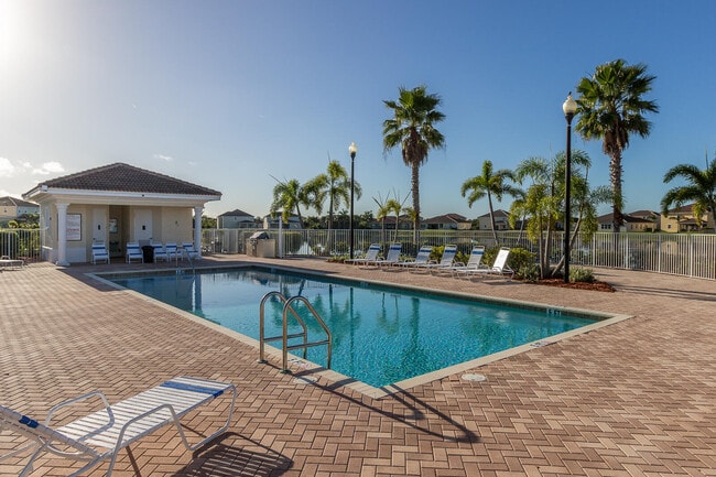 Building Photo - 12101 SW Aventino Dr