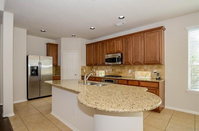 Building Photo - 2826 Firecrest Dr