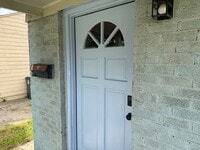 Building Photo - 2814 E Admiral Ct