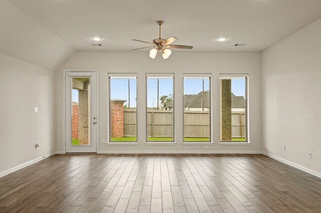 Building Photo - 1703 Rustling Creek Dr