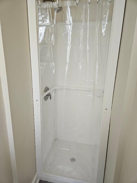 Building Photo - 120 W 5th Ave