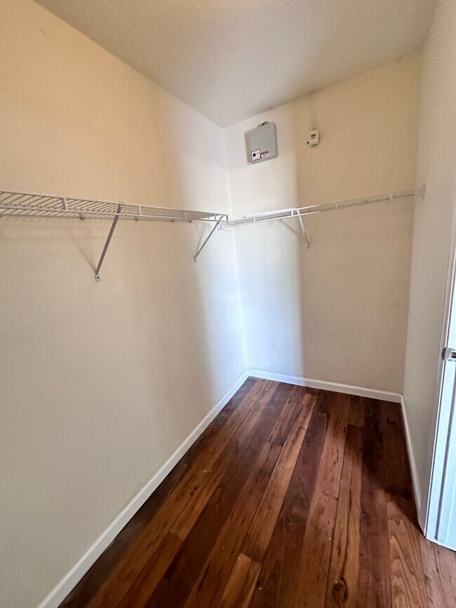 Building Photo - Coming Soon! 3 Bedroom 2 Bathroom with 2 Car Garage