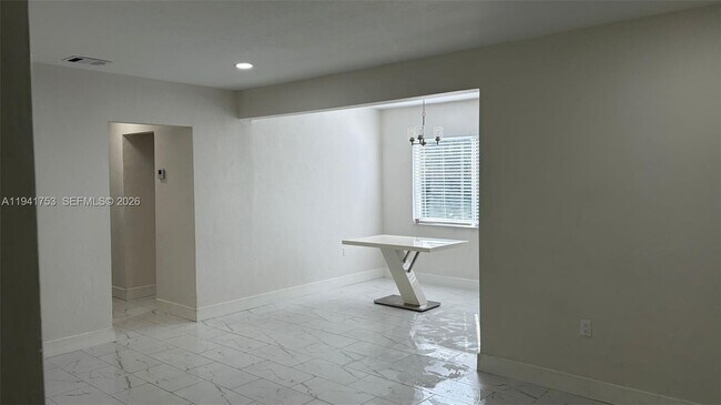 Building Photo - 644 NW 146th St