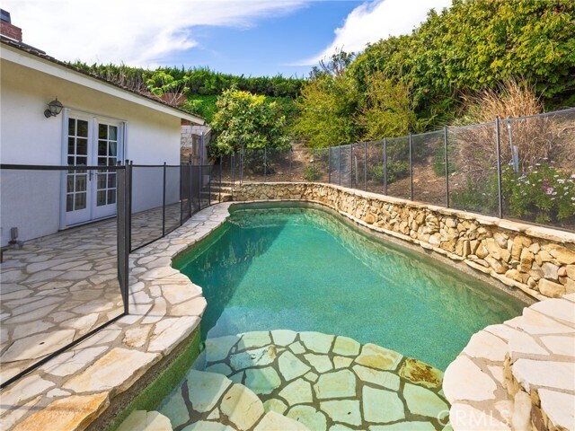 Building Photo - 2805 Calle Aventura