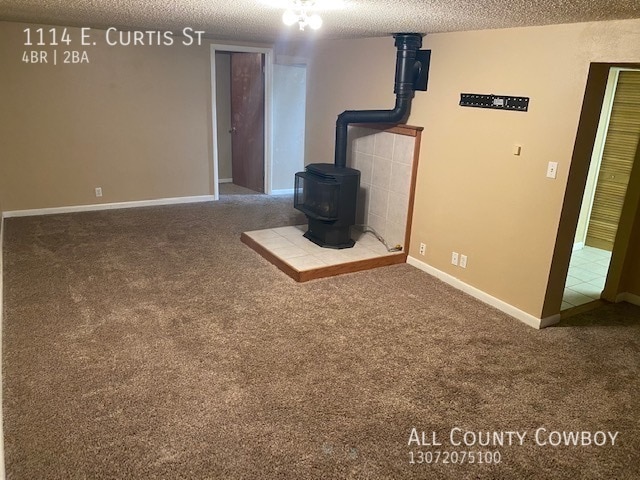 Building Photo - 4 Bed, 2 Bath, 1 Garage