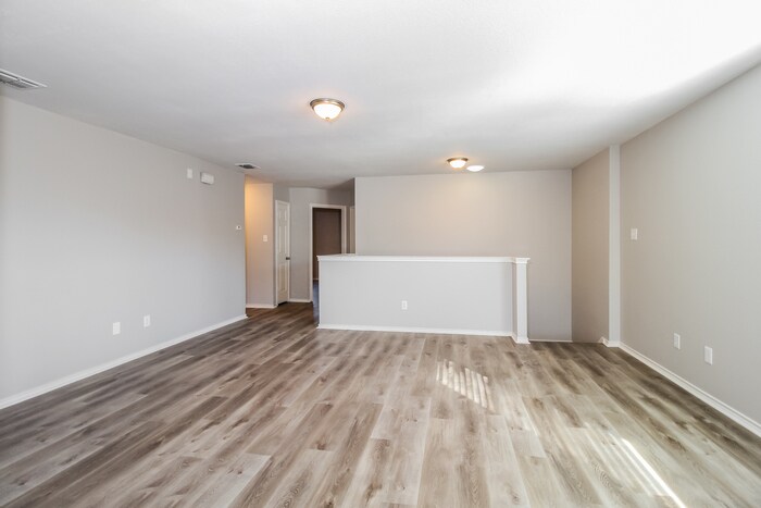 Building Photo - 1321 Scenic Hills Dr
