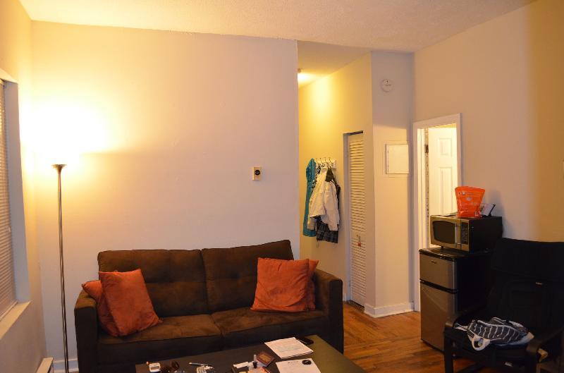 Building Photo - 896 Huntington Ave