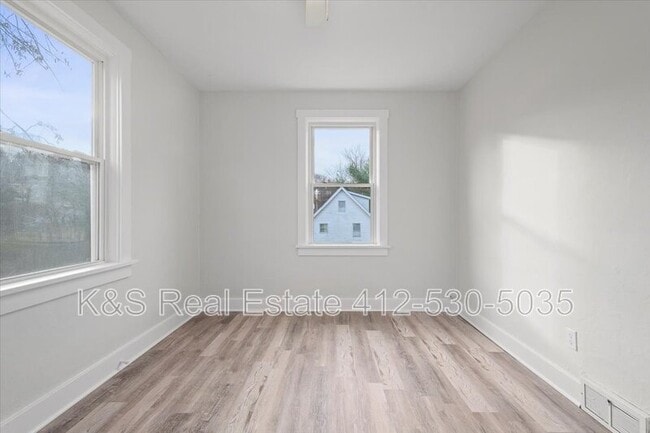 Building Photo - 1221 Prospect Ave
