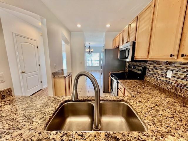 Building Photo - 15609 Stable Run Dr