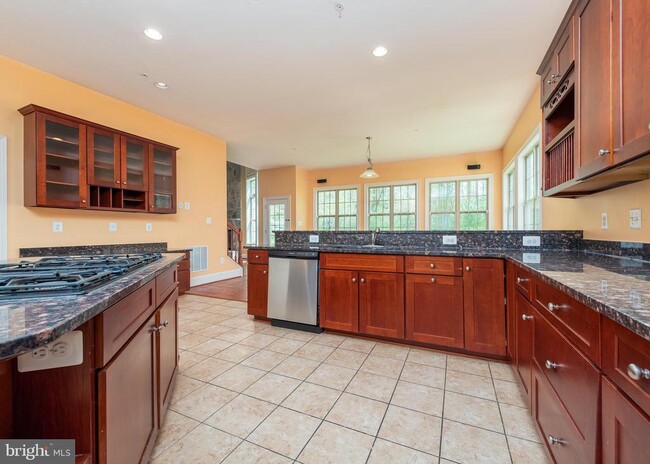 Building Photo - 12878 Lime Kiln Rd