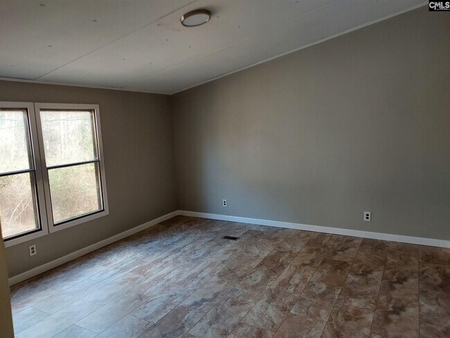 Building Photo - 5827 Platt Springs Rd
