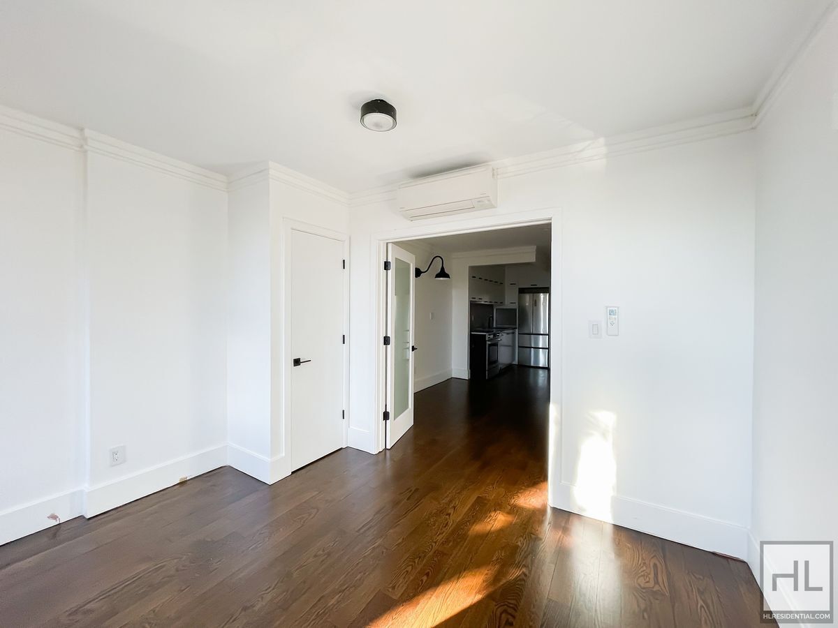 Building Photo - Carroll Gardens 2-Bed 1-Bath / In Unit W&D