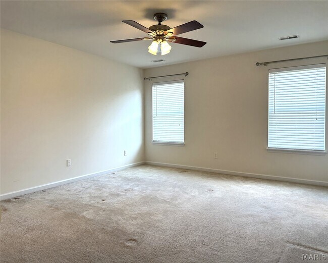 Building Photo - 207 Shady Rock Ln