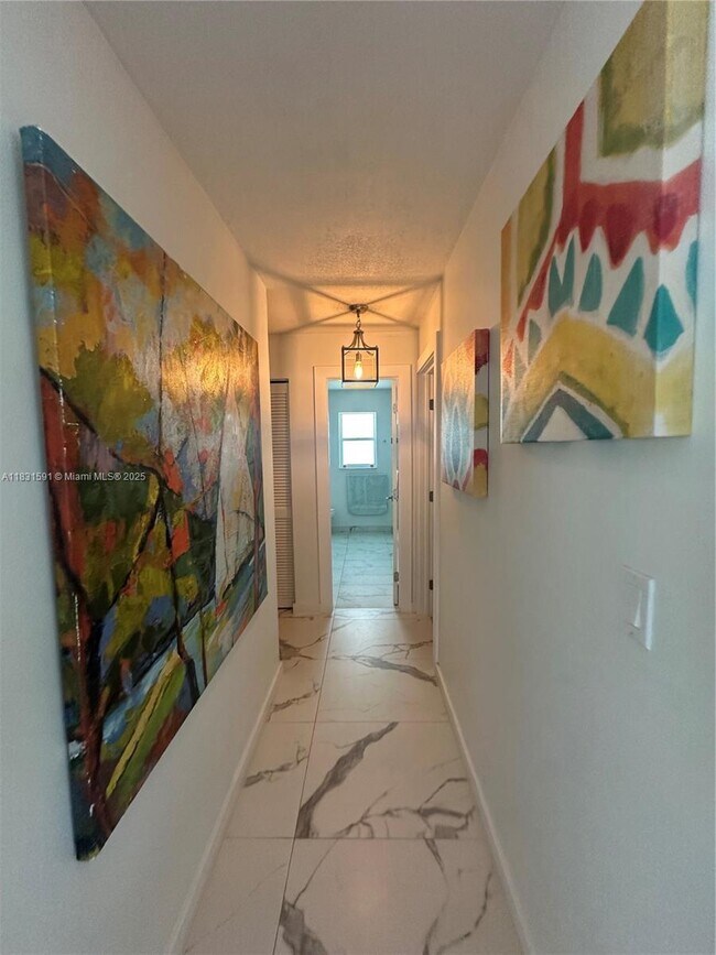 Building Photo - 4205 NW 69th Terrace