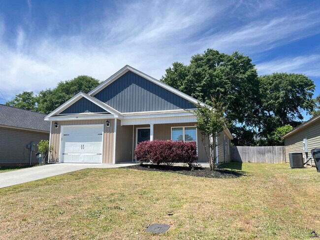 Building Photo - 126 Jaybee Dr