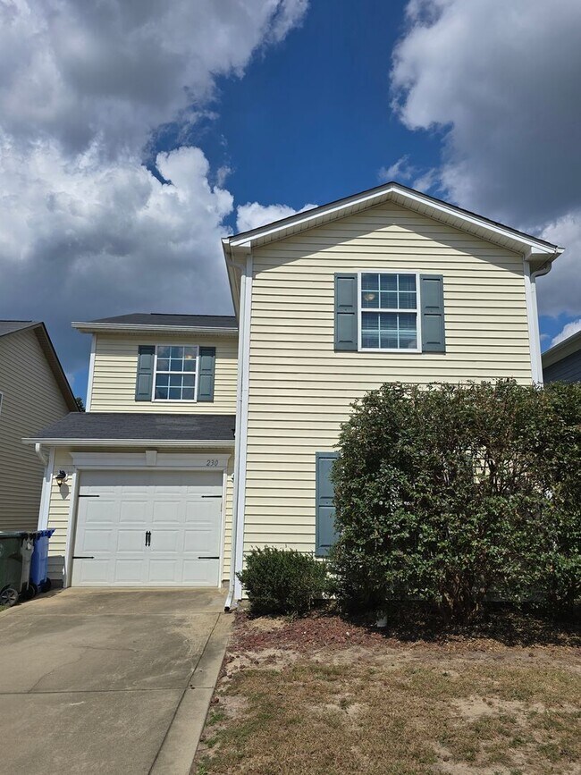 Building Photo - NEW LISTING!!!!!