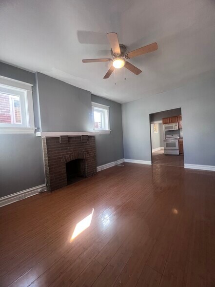 Building Photo - 4360 Gannett St