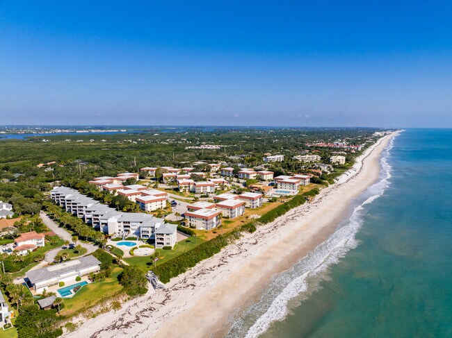 Building Photo - 5300 Jimmy Buffett Mem Hwy