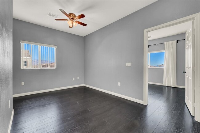Building Photo - 9303 Gilcrease Ave