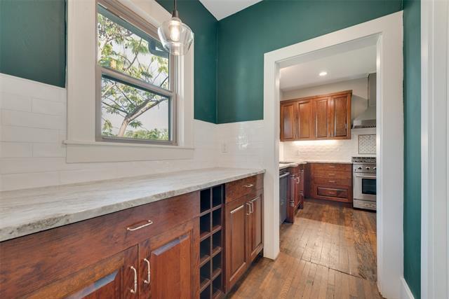 Building Photo - 3323 Brooklyndell Ave