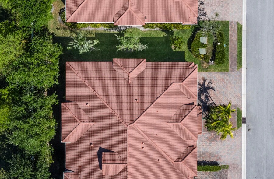 Building Photo - 84 Nottingham Pl