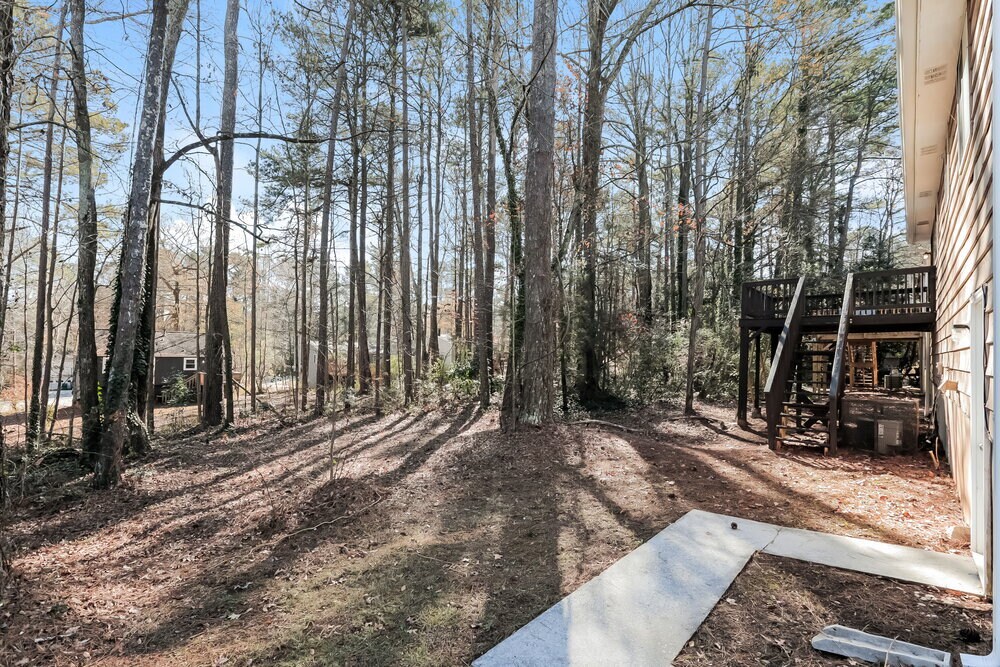 Building Photo - 1876 Corduroy Ct