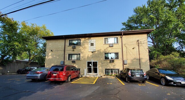 Building Photo - 109 S Elmwood Ave