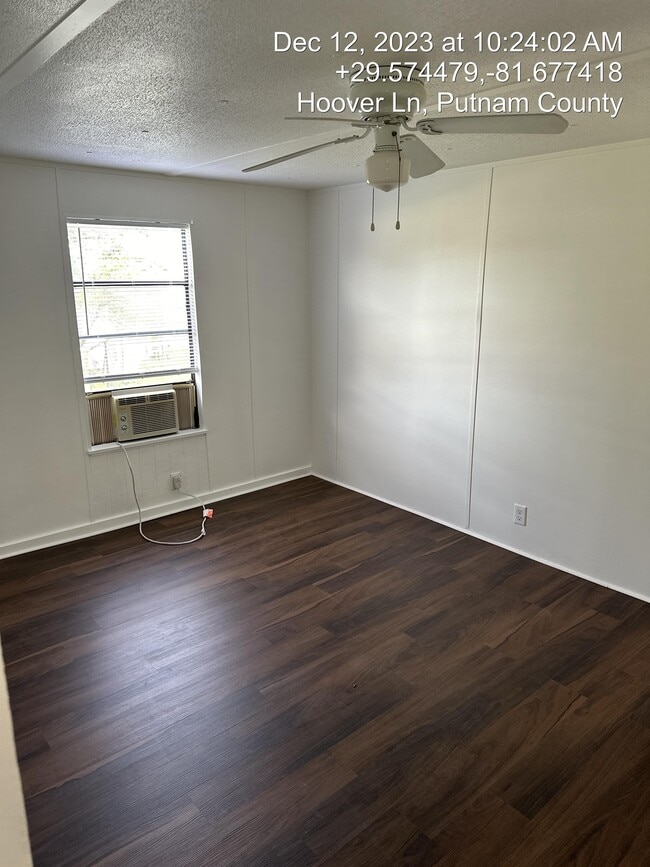 Building Photo - 102 Hoover Ln