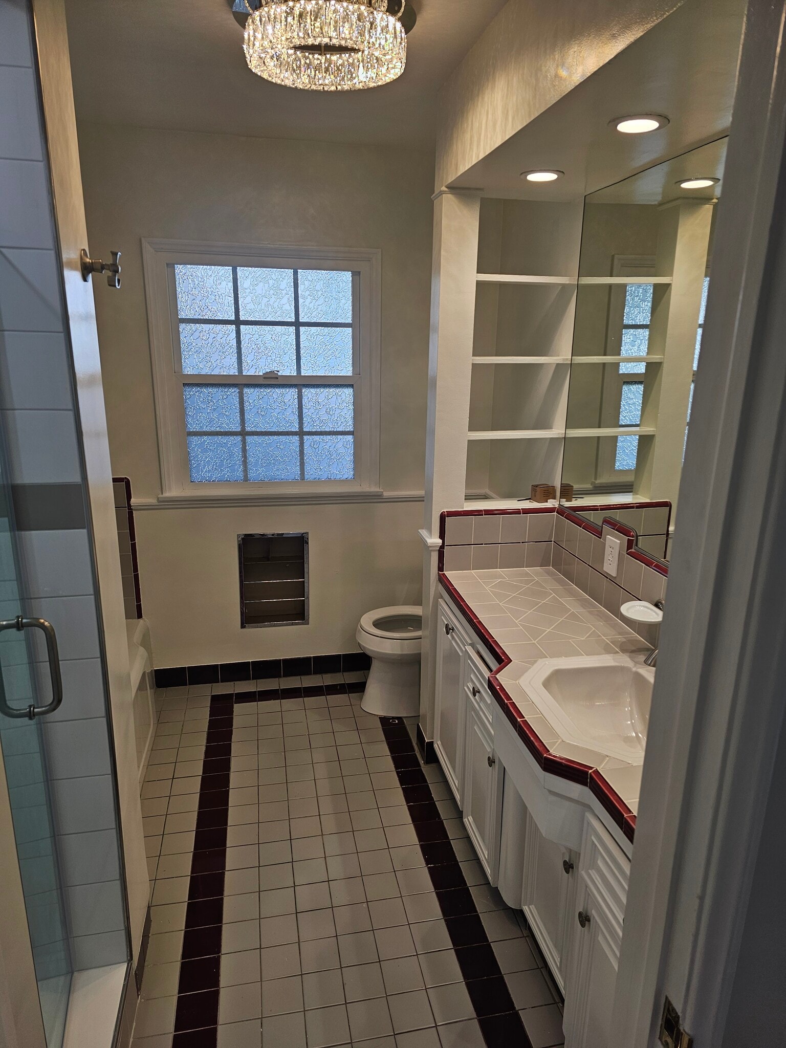 Building Photo - 3250 Lowry Rd