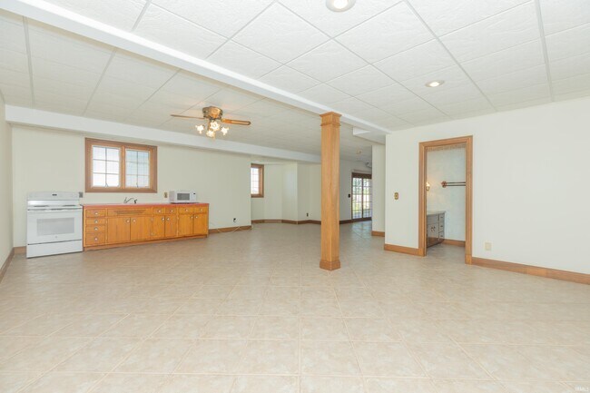 Building Photo - 2155 Durlin Rd