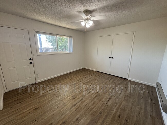 Building Photo - 725 Kimball Rd