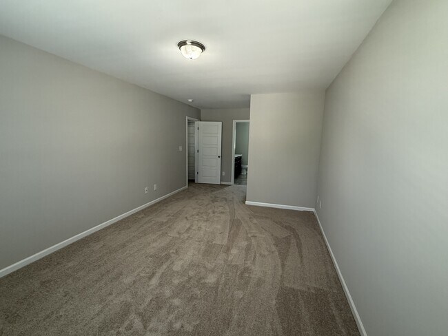 Building Photo - 151 Cullen Ct