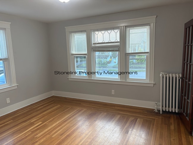 Building Photo - Newly Renovated Single Family Home For Ren...